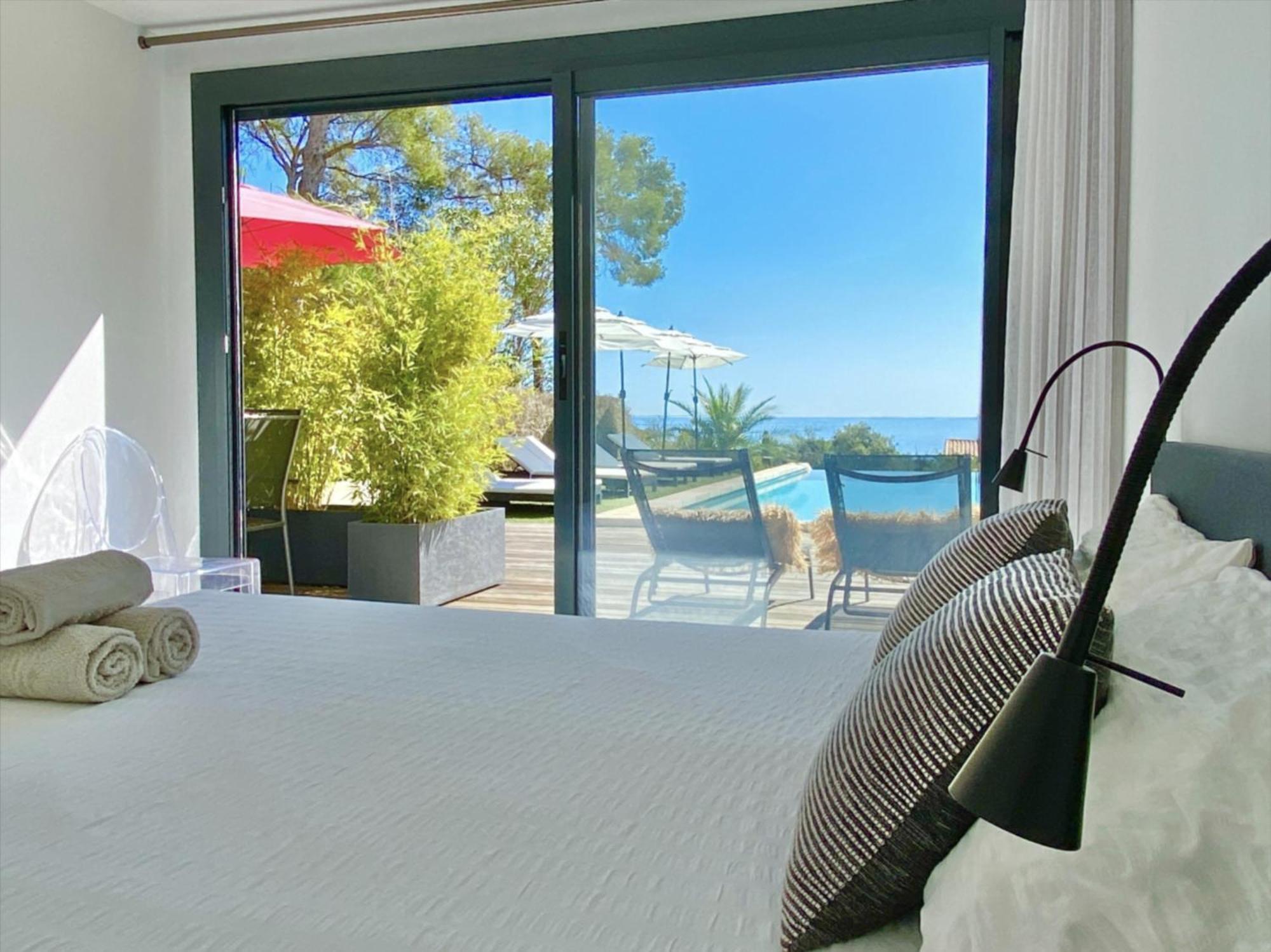Villa Mediterranea Les Issambres Exterior photo